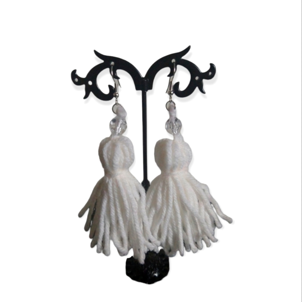 Yarn Tassel Earrings- White